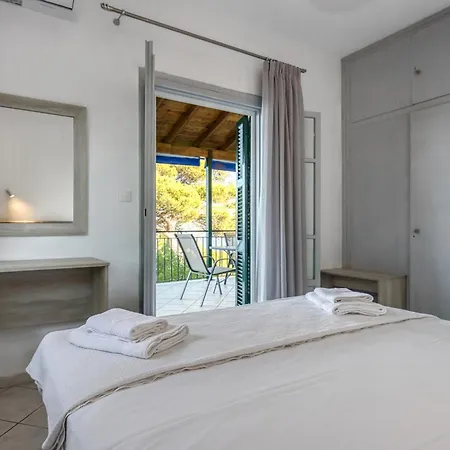 Hidden * Perama (Corfu)