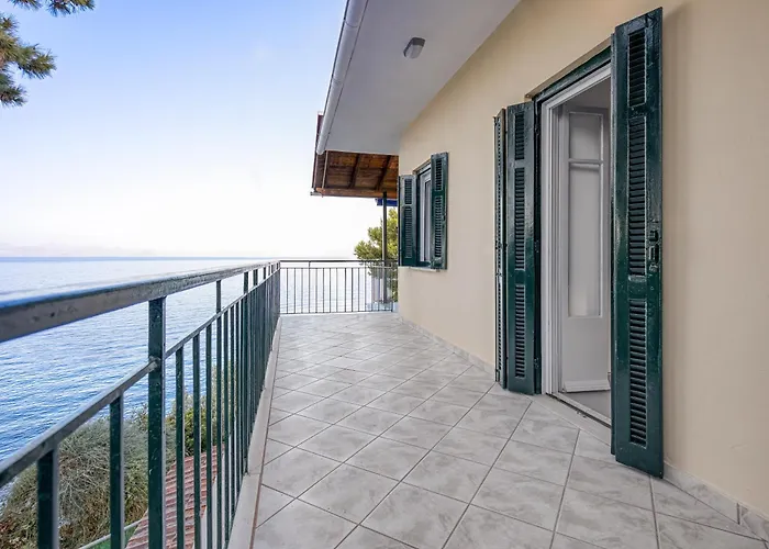 Διαμέρισμα Hidden