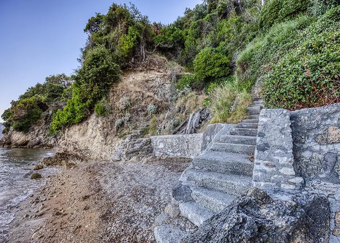 Hidden Διαμέρισμα Πέραμα