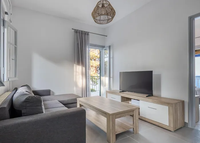 Hidden * Perama (Corfu)